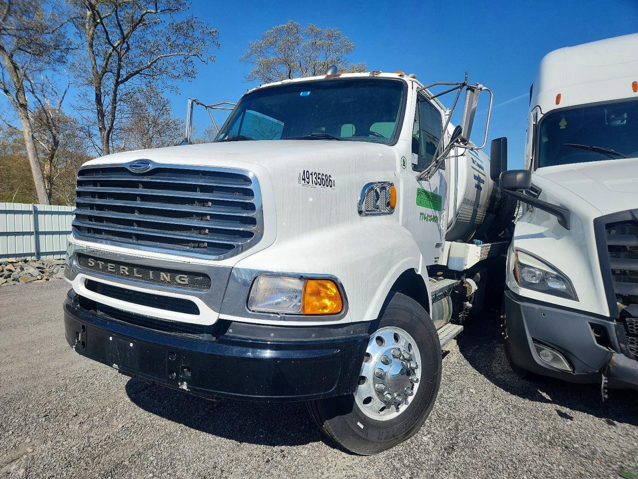 2004 Sterling 2004 Sterling AT9500 Tank Truck