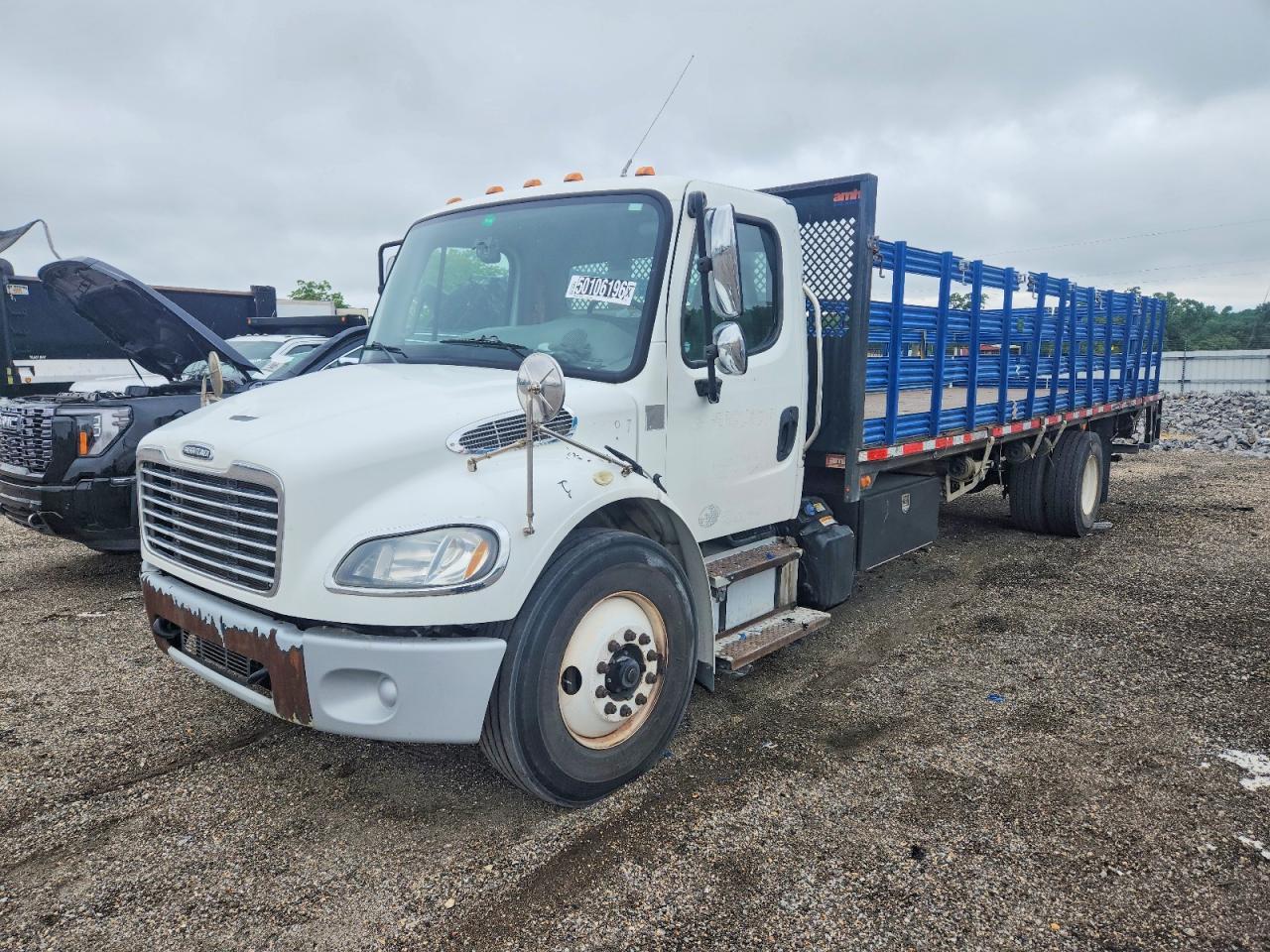 2014 Freigliner 2014 Freightliner M2 Unknown