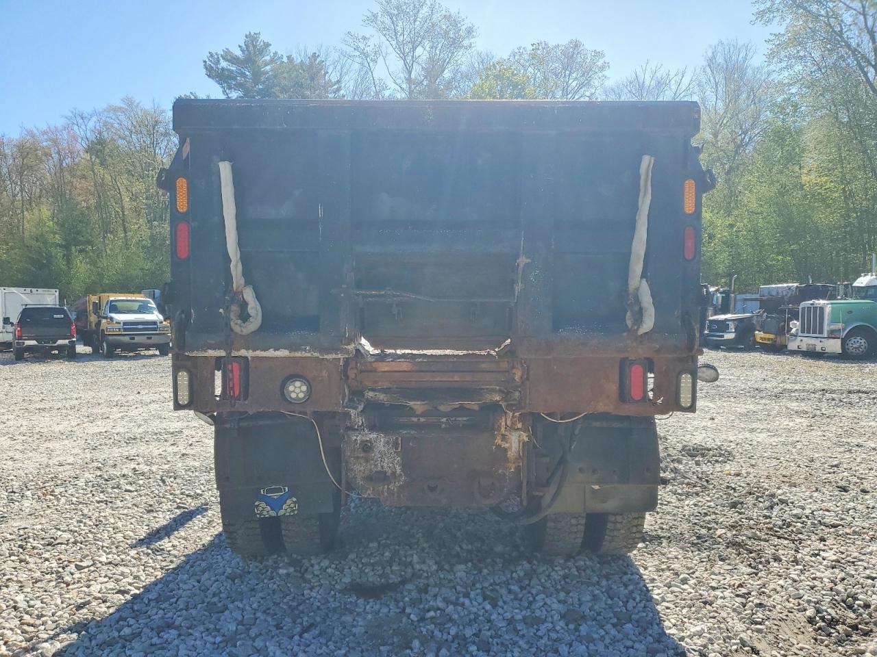 2012 International 7400 Dump Truck