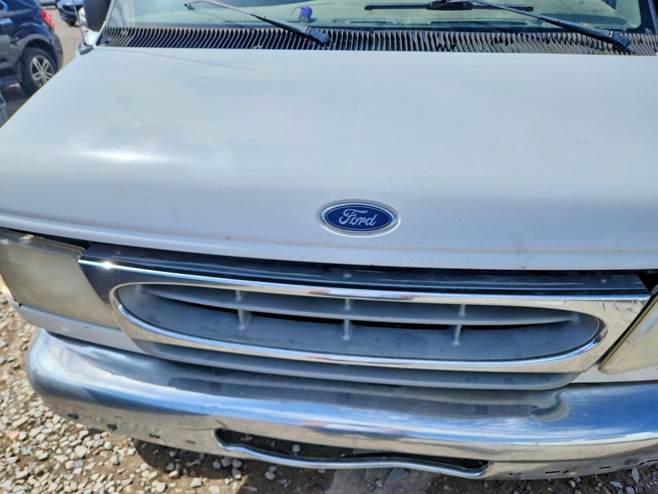 1998 Ford Econoline E350 van
