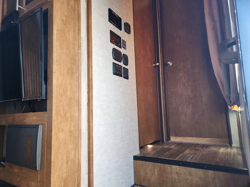 2019 Foresriver 2019 Forest River Sabre Camper