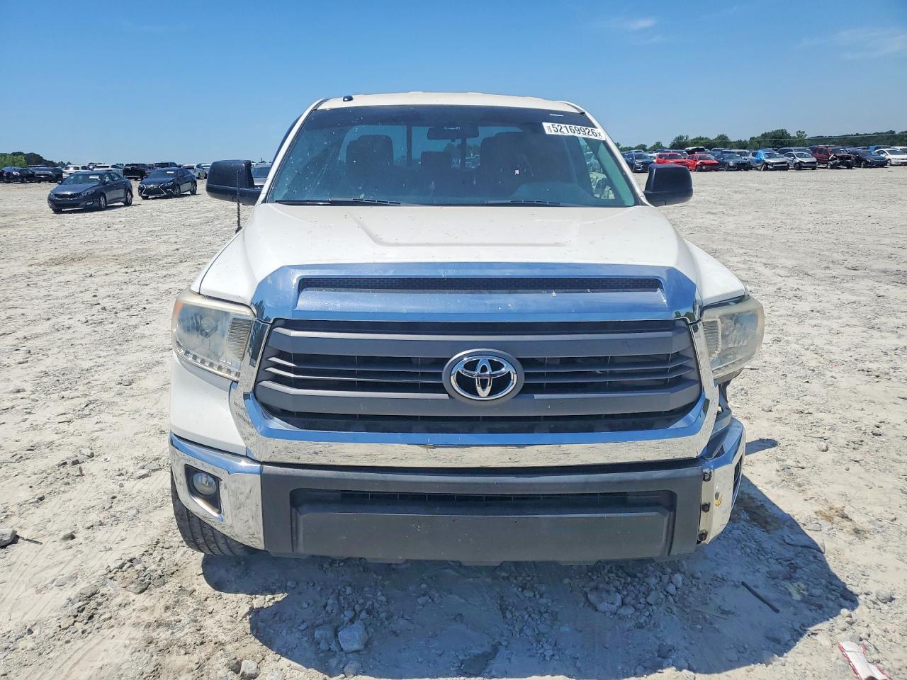 2015 Toyota Tundra SR5
