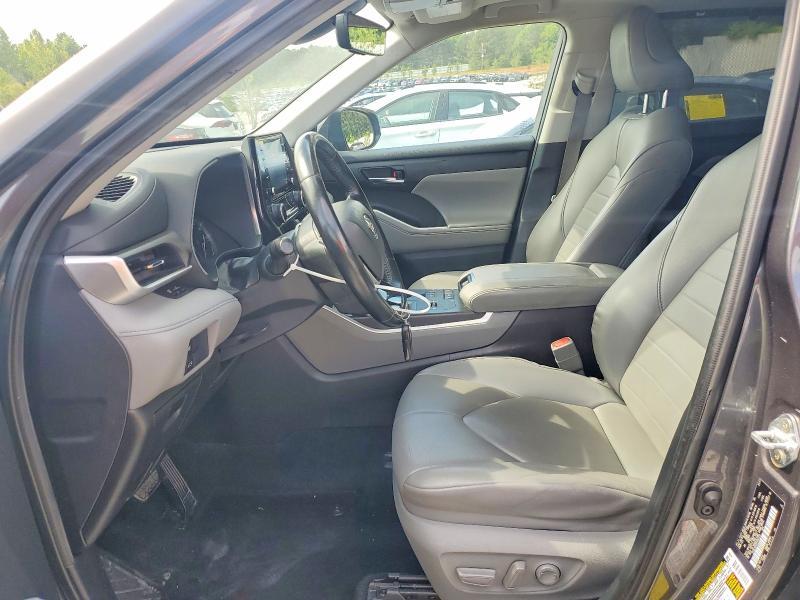 2021 Toyota Highlander xle