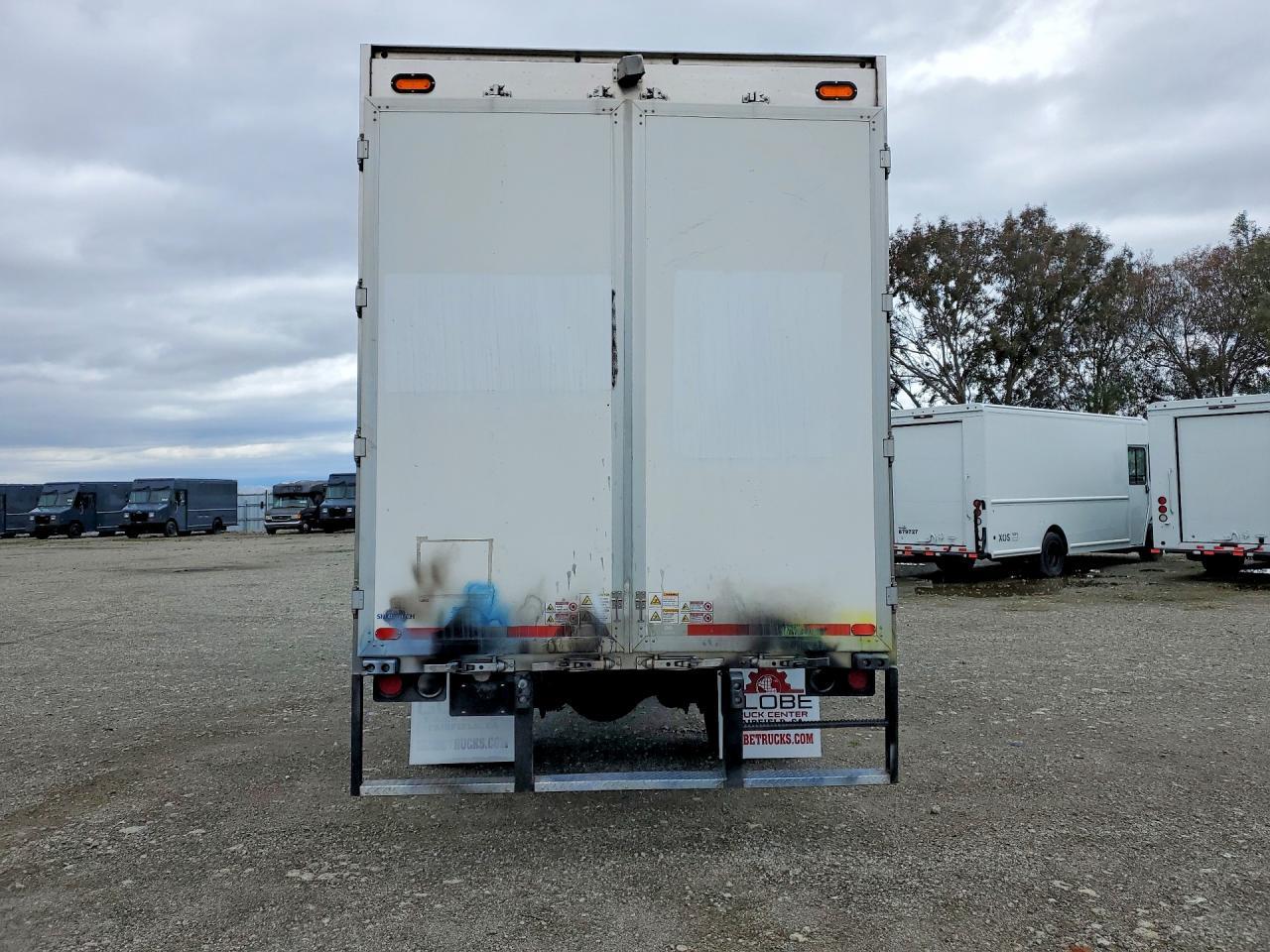 2012 Hino 258/268 BOX Truck