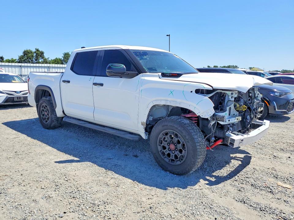 2025 Toyota Tundra trd pro hv