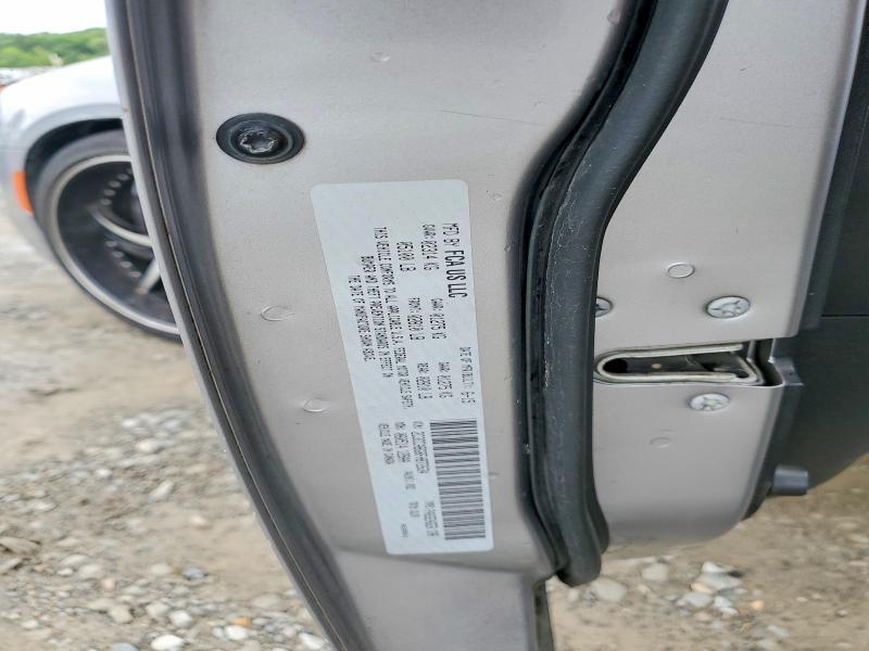 2015 Chrysler 300 s