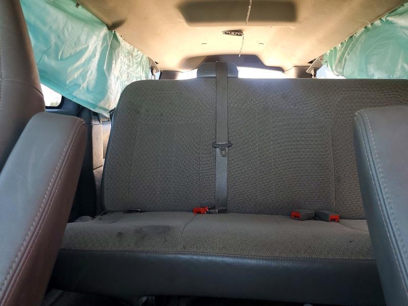 2017 Chevrolet Express G3500 LT