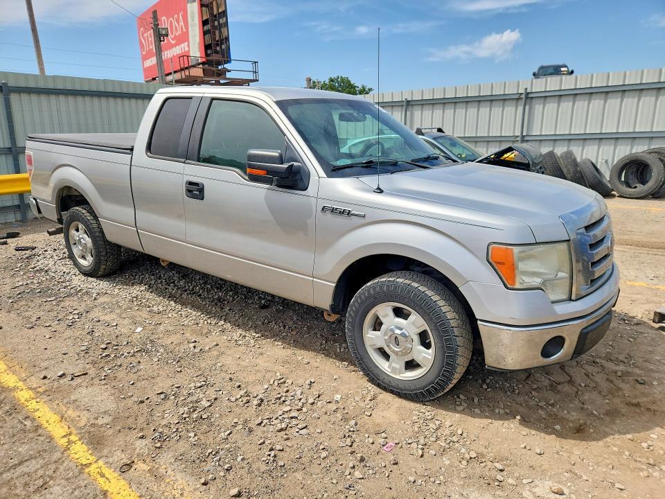 2011 Ford F150 Super cab