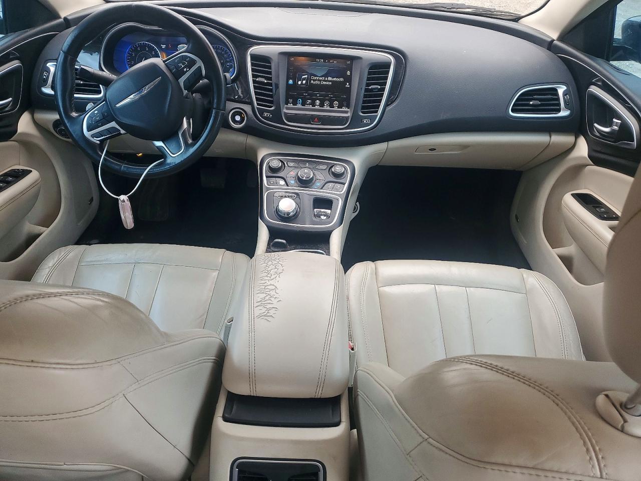 2015 Chrysler 200 c