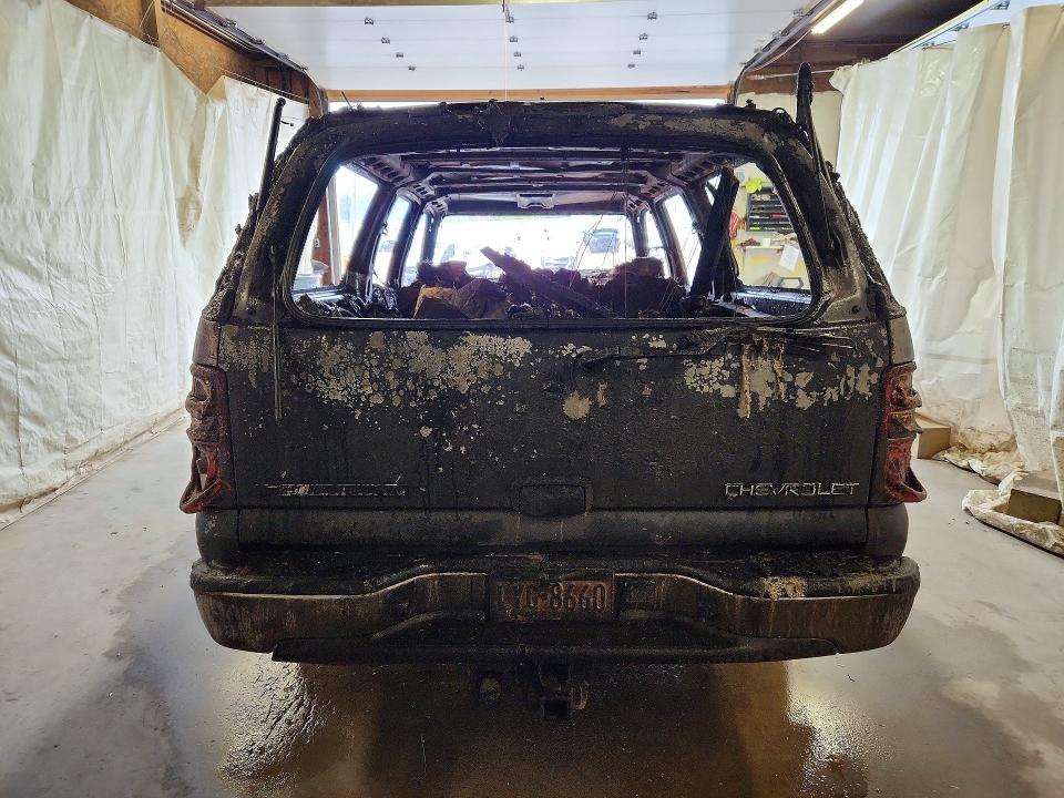 2004 Chevrolet Suburban K1500