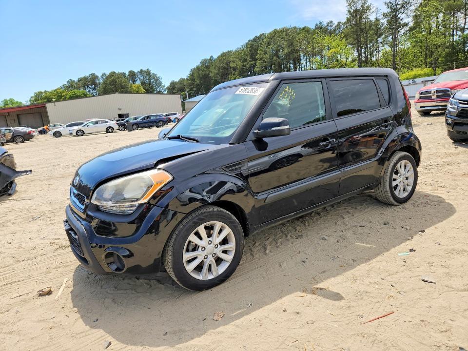 2012 KIA Soul +