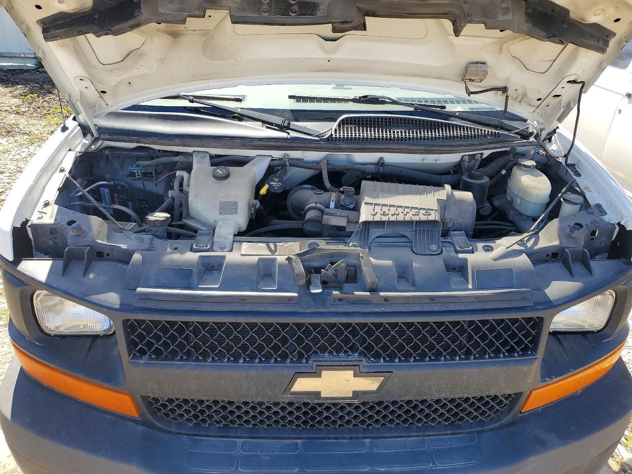 2017 Chevrolet Express G3500 LS