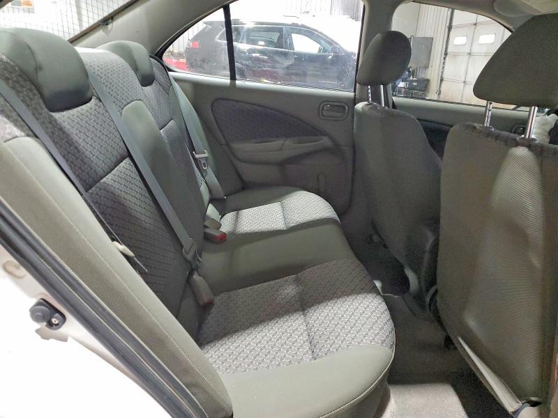 2002 Nissan Sentra xe