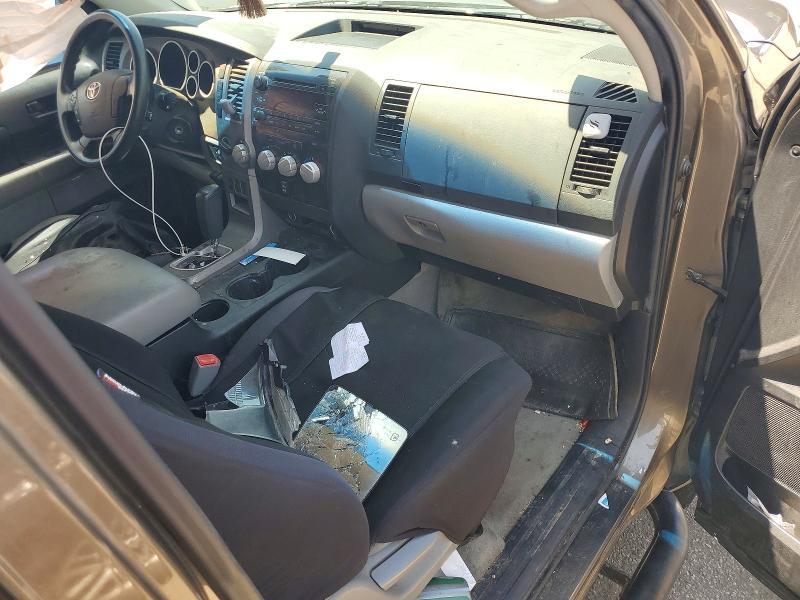 2010 Toyota Tundra Double cab SR5