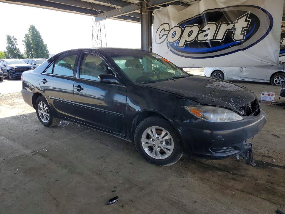 2004 Toyota Camry le V6