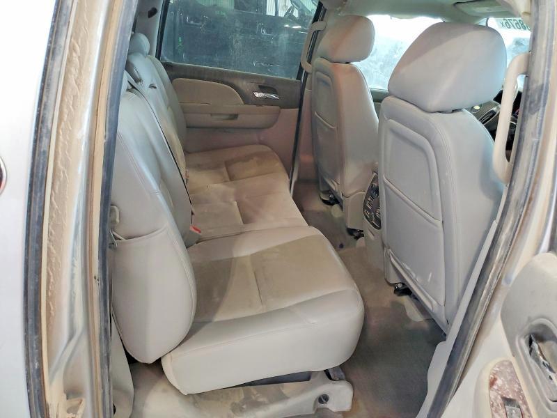 2013 Chevrolet Avalanche LTZ