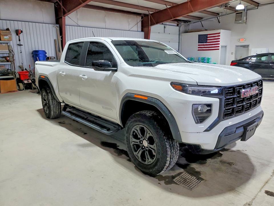 2024 GMC Canyon