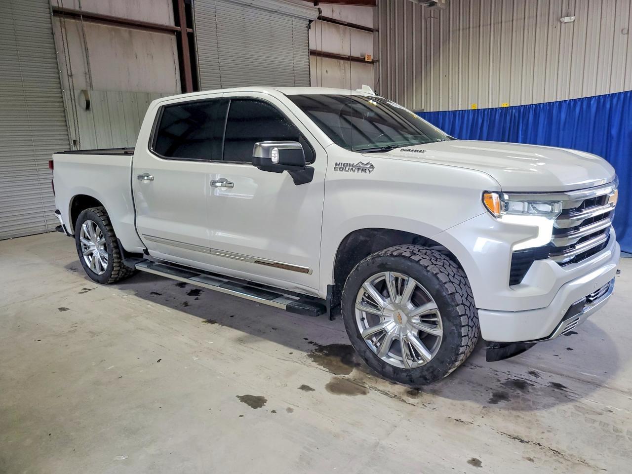 2022 Chevrolet Silverado K1500 High Country