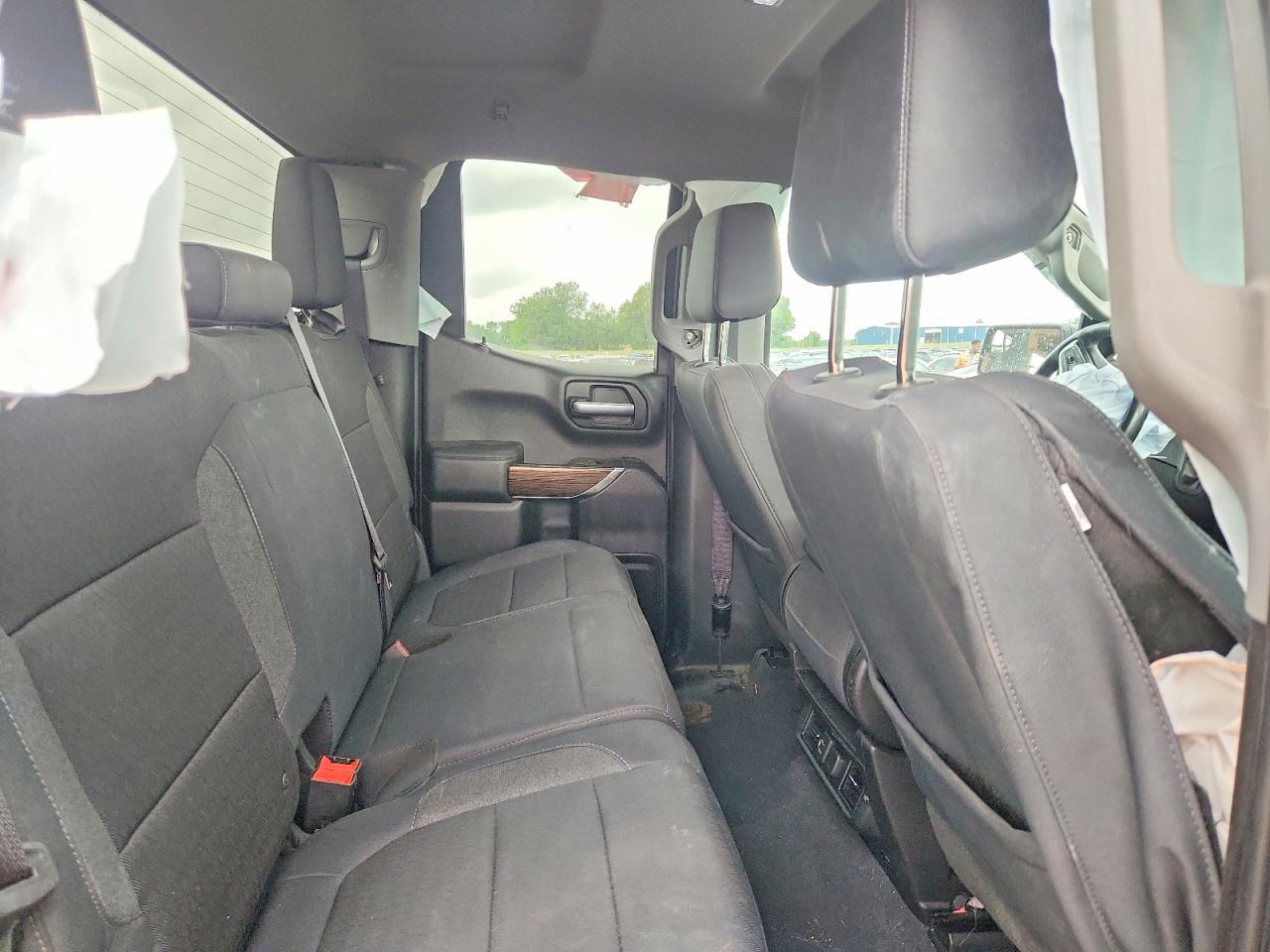 2019 Chevrolet Silverado K1500 RST