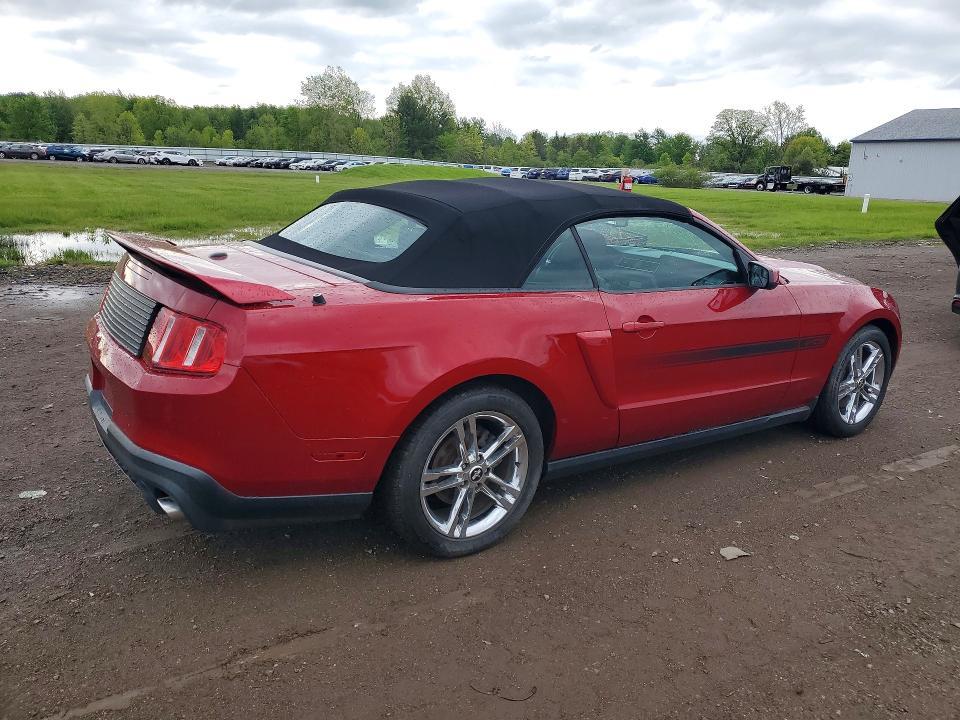 2011 Ford Mustang V6