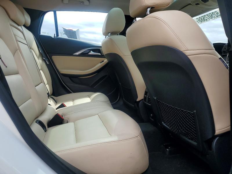 2017 Infiniti Qx30 Premium