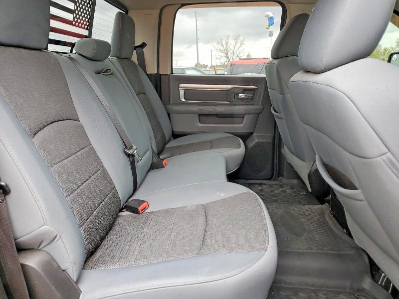 2013 Dodge Ram 1500 slt