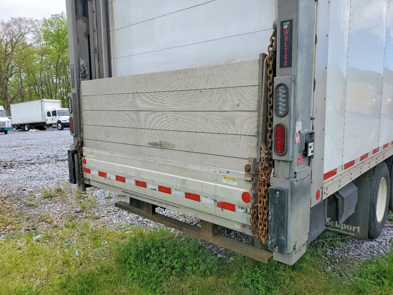2022 Freightliner Business Class M2 Refrigerated BOX Truck