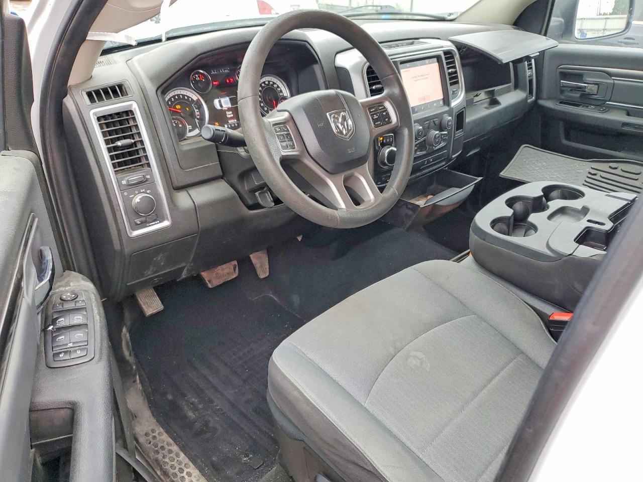 2023 Dodge RAM 1500 Classic SLT