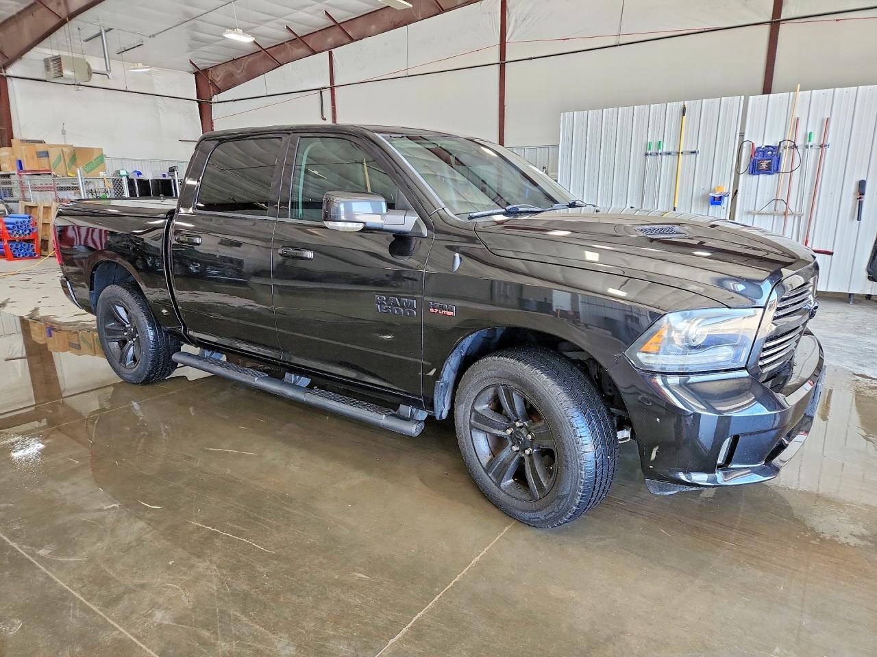 2016 Dodge RAM 1500 Sport