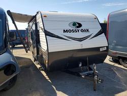 Salvage trucks for sale at West Mifflin, PA auction: 2020 Starcraft Mossy OAK Camper