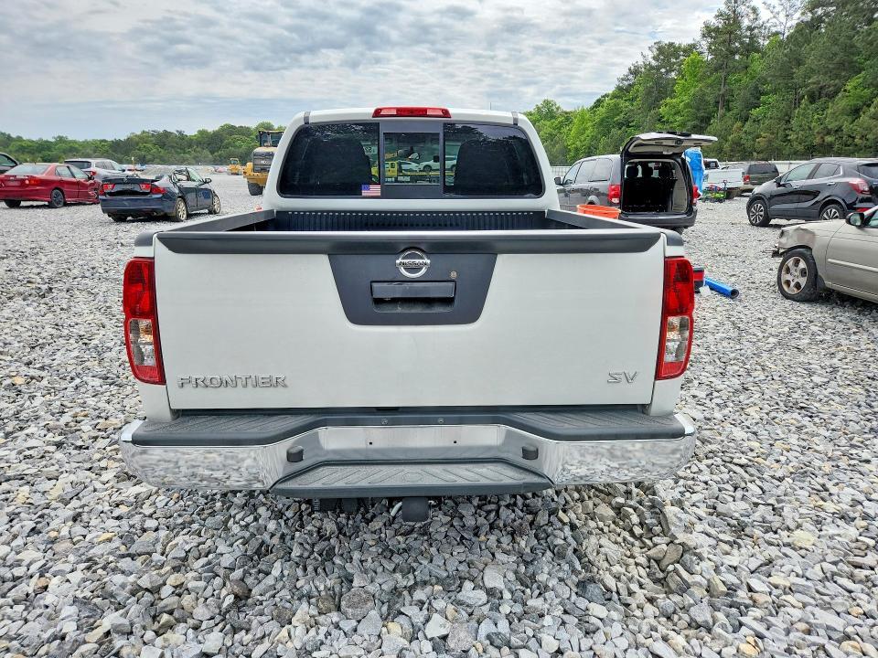 2021 Nissan Frontier SV