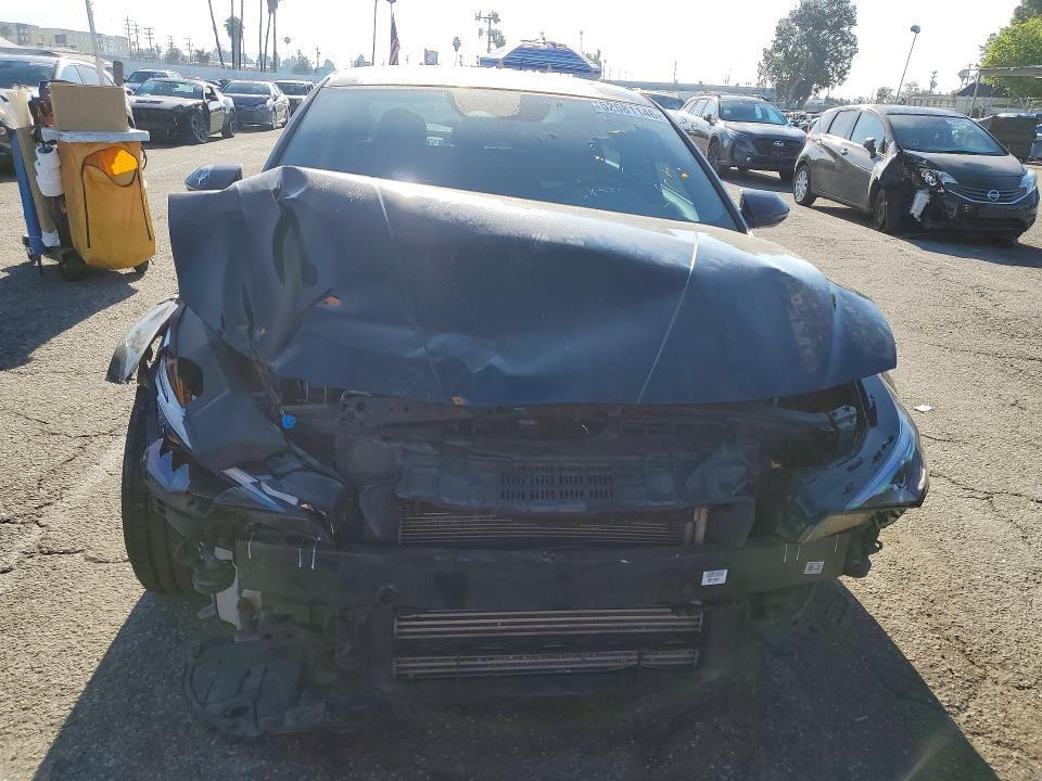 2022 Hyundai Elantra n Base