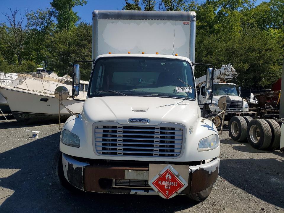 2015 Freightliner Business Class M2 BOX Truck