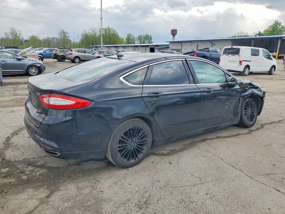 2016 Ford Fusion se
