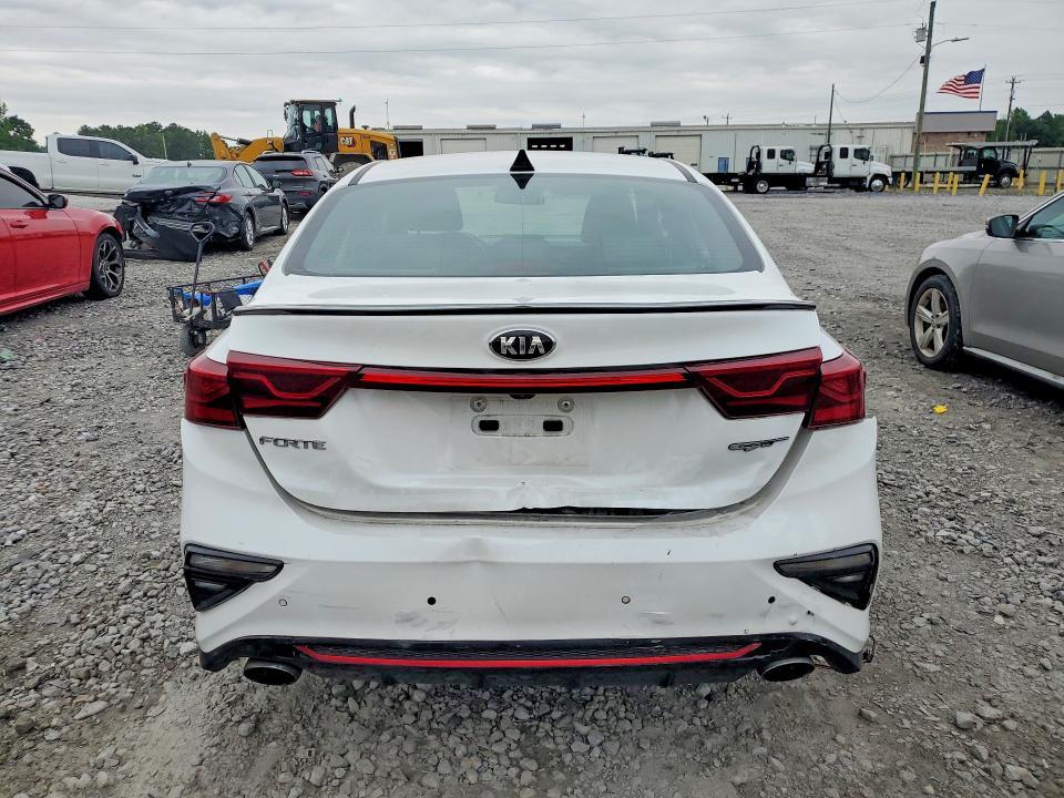 2021 KIA Forte gt