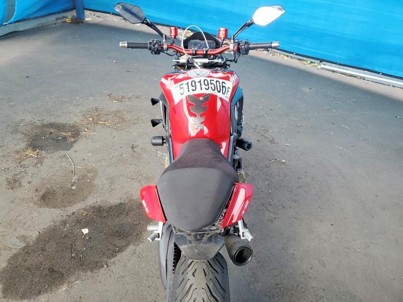 2021 Ducati Streetfighter V4