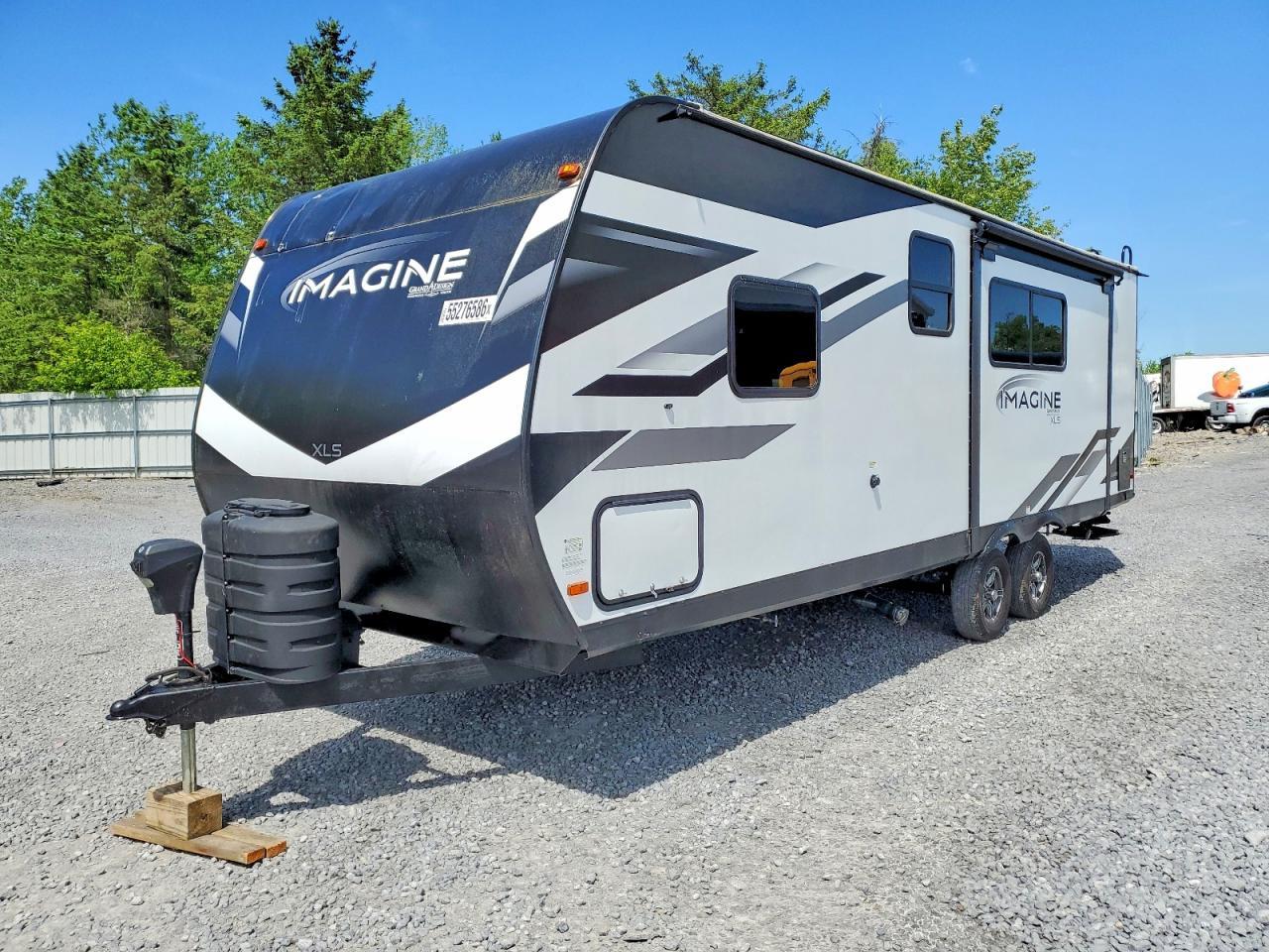 2022 Imagine Recreational Vehicle (RV)