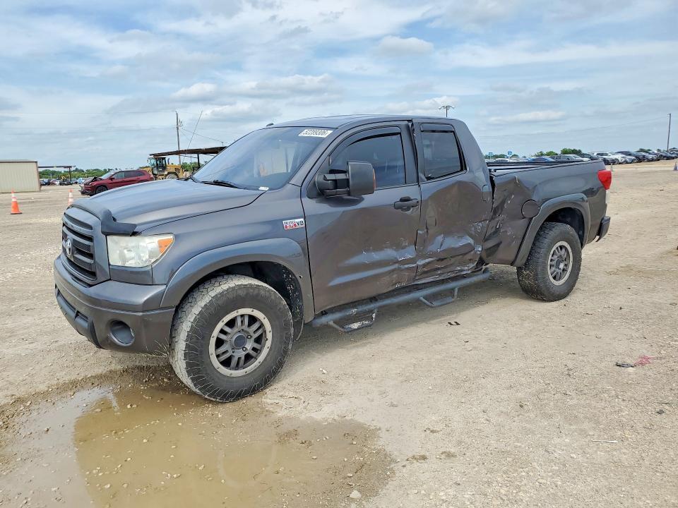2013 Toyota Tundra Double Cab SR5