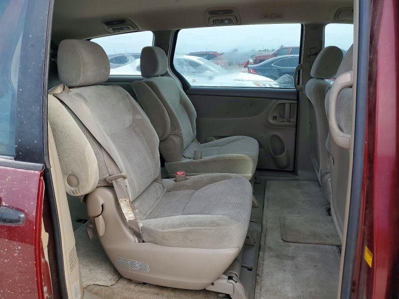 2006 Toyota Sienna ce 7 Passenger