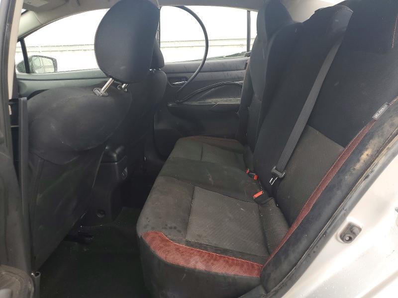 2024 Nissan Versa sr
