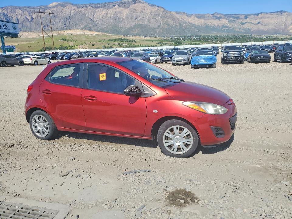 2014 Mazda 2 Sport