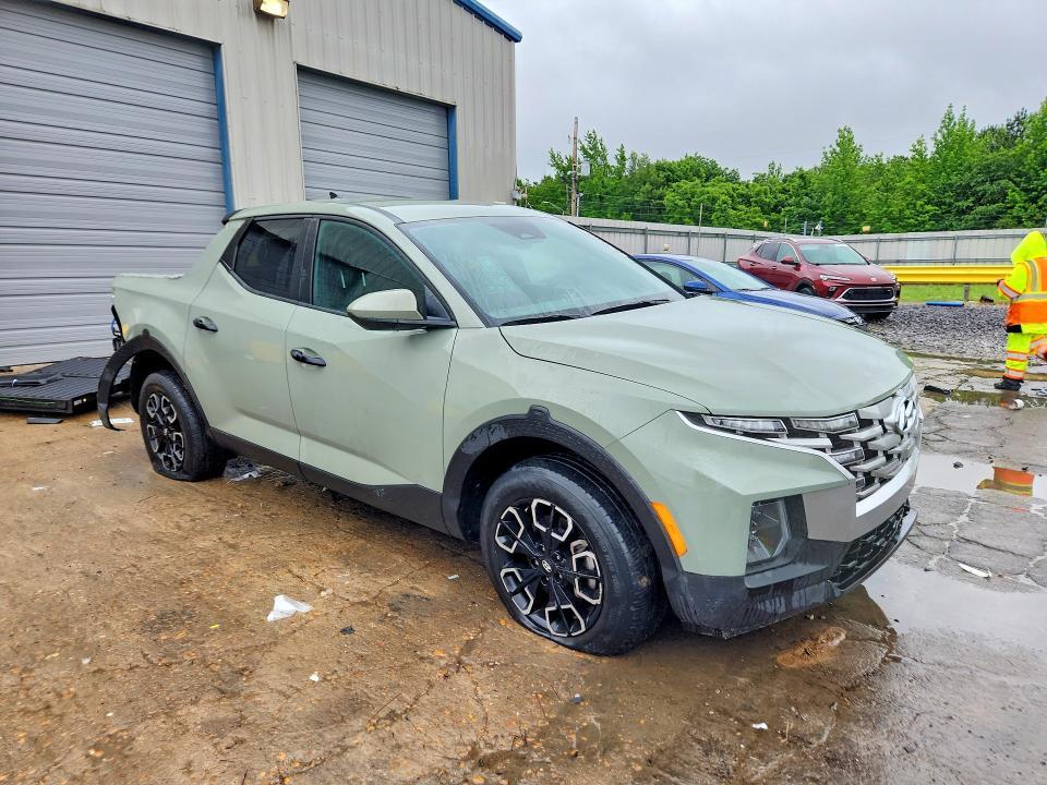 2024 Hyundai Santa Cruz SE