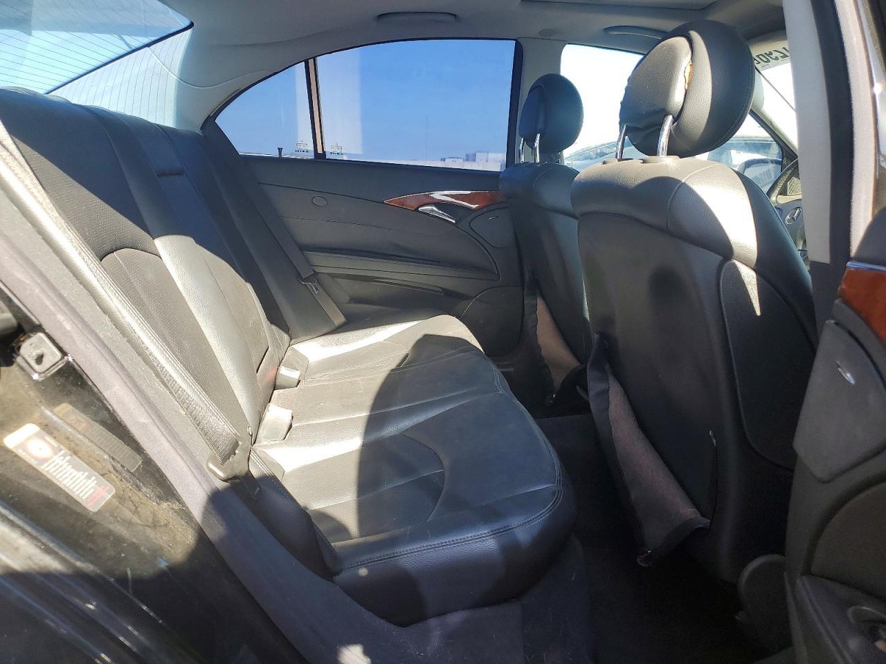 2005 Mercedes-Benz E 320