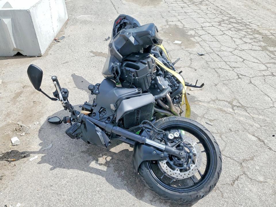 2025 Yamaha MT09