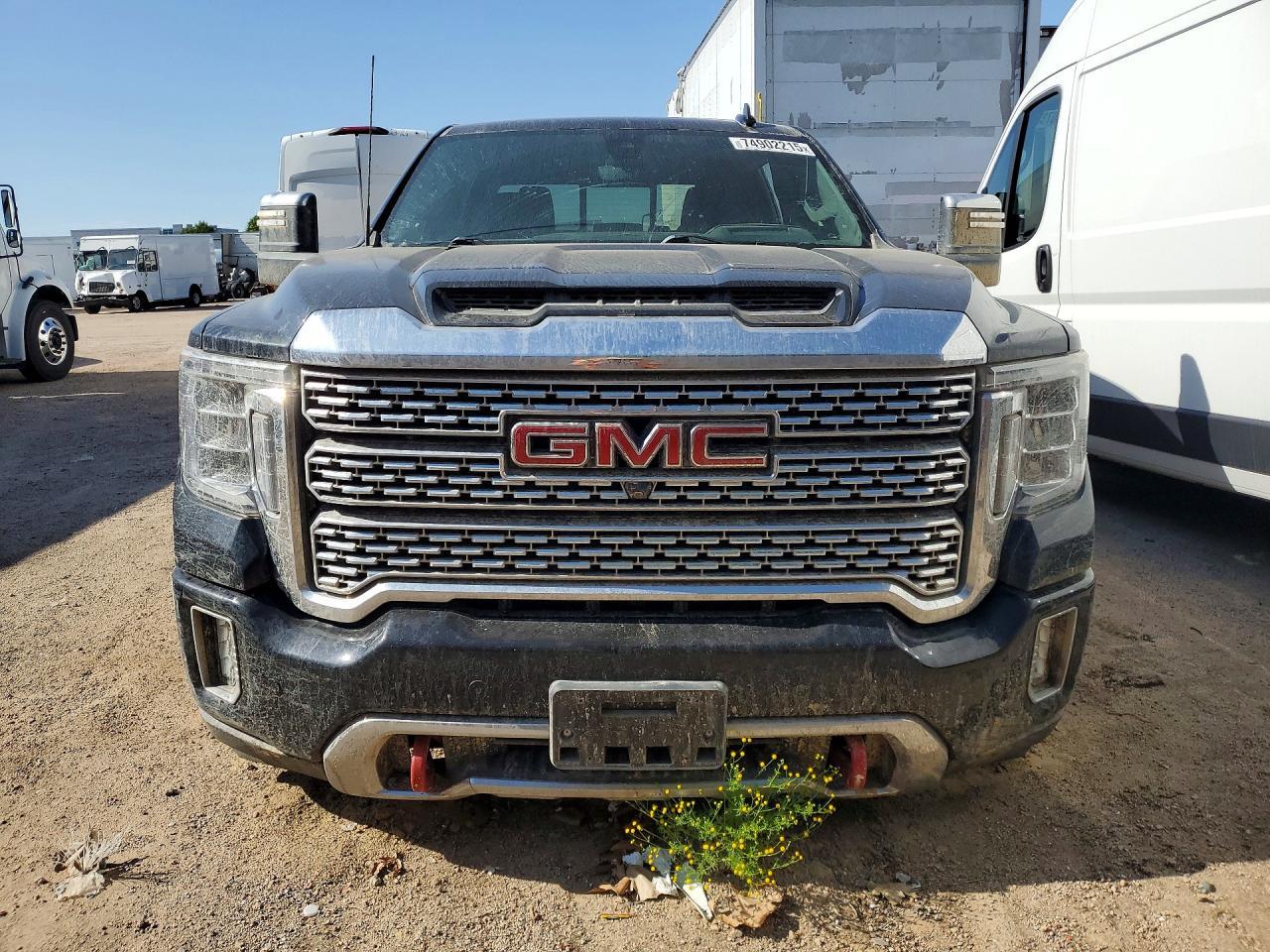 2022 GMC Sierra K2500 Denali