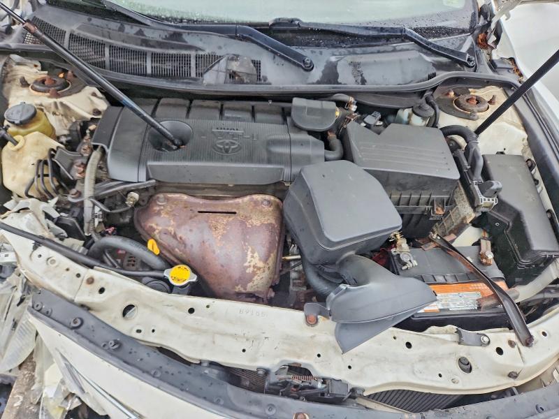 2010 Toyota Camry le