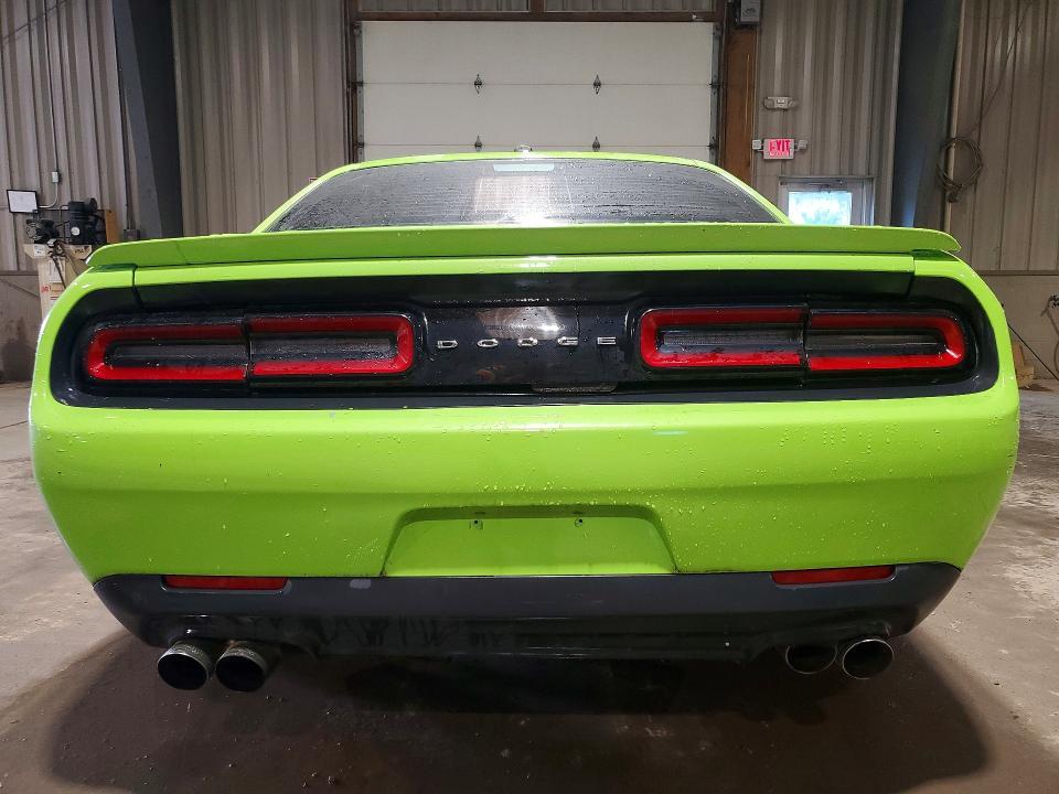 2015 Dodge Challenger sxt