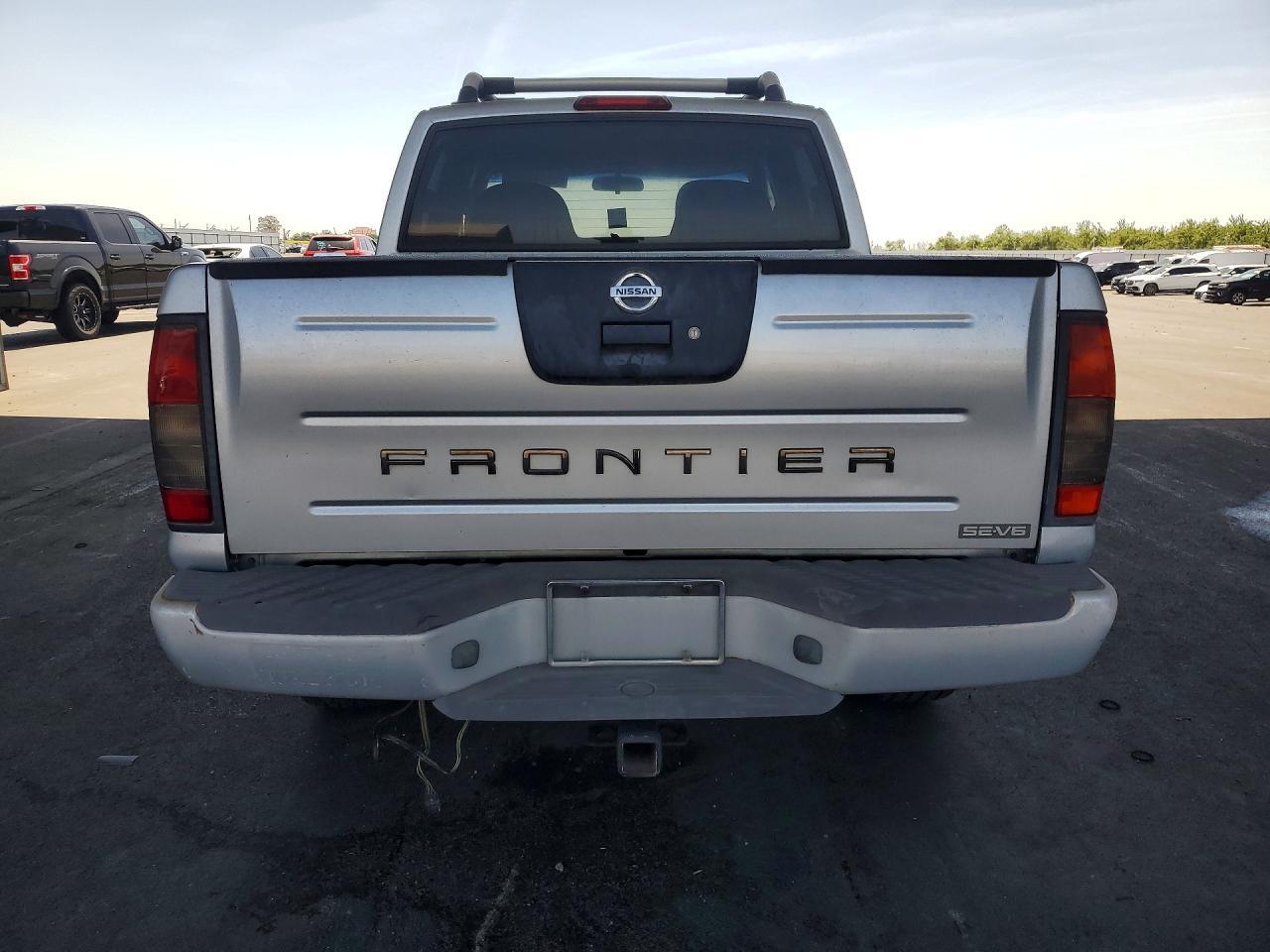 2001 Nissan Frontier XE