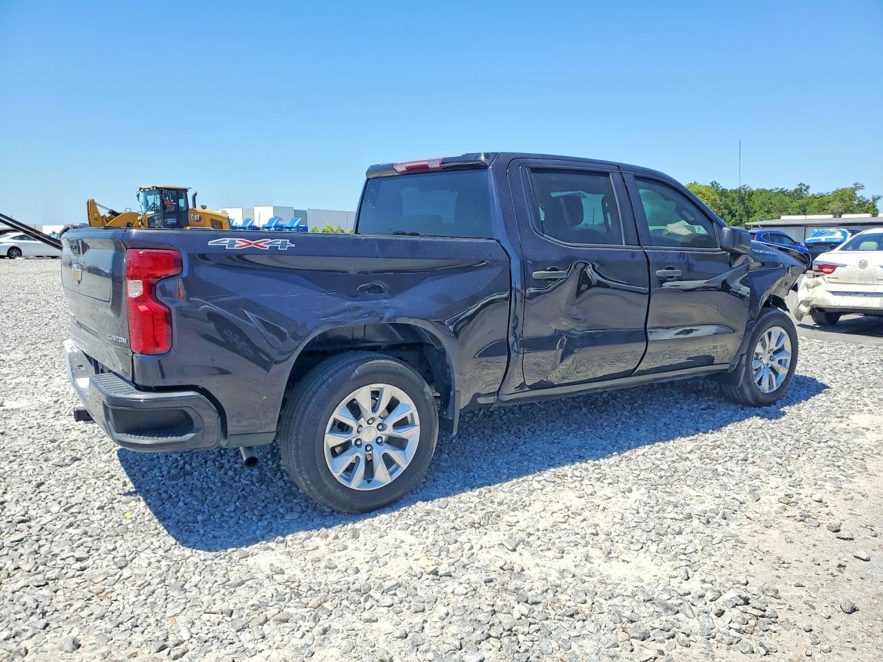 2022 Chevrolet Silverado K1500 Custom