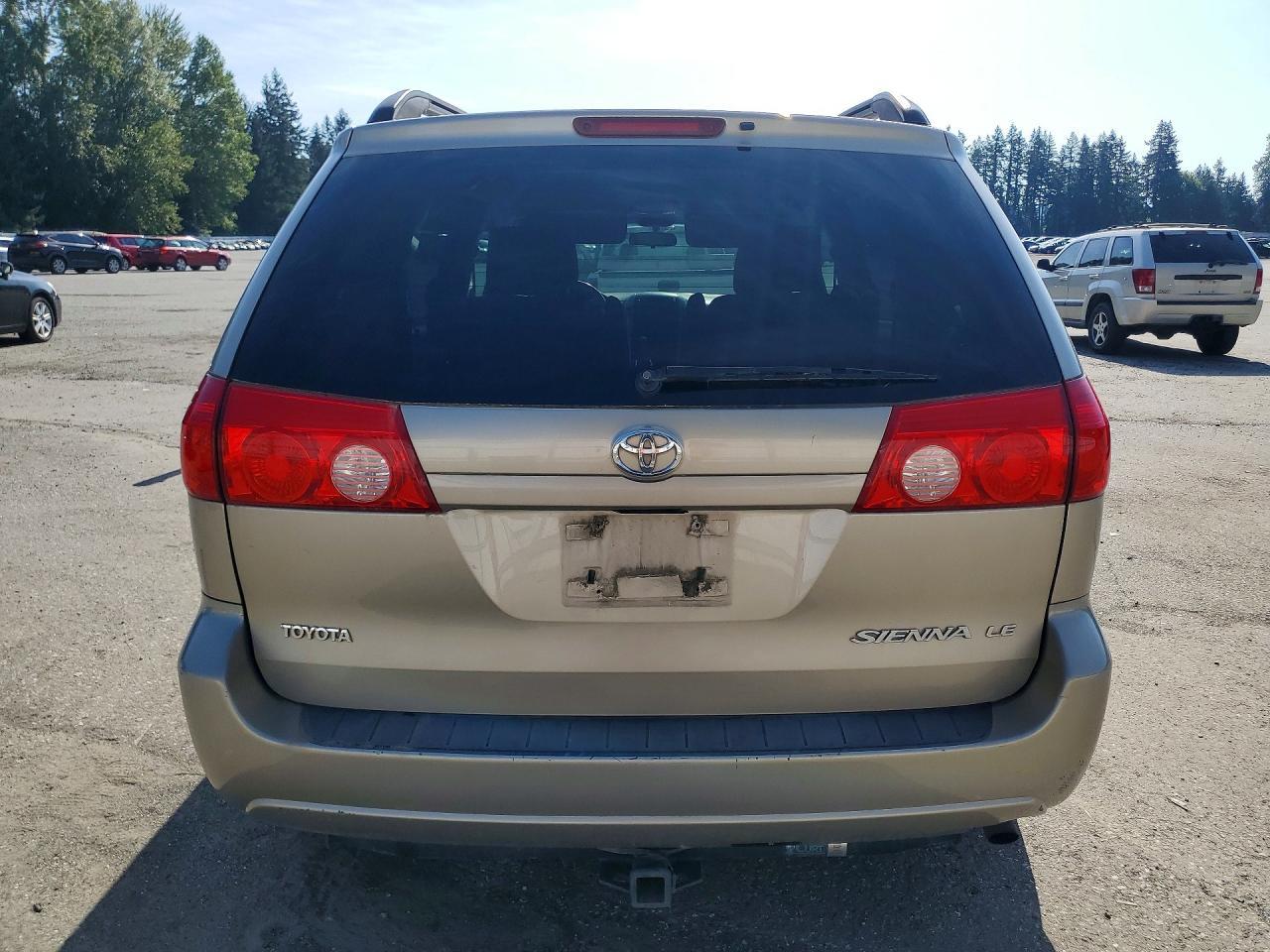 2008 Toyota Sienna le 7-passenger